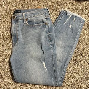 Light wash cropped jeans